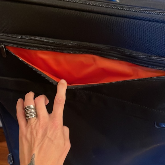 Briggs & Riley Medium Expandable 28-29” Spinner - Picture 3 of 12